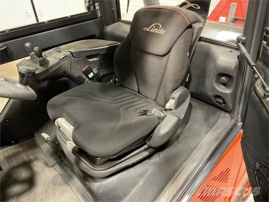 Linde H25T-02 LPG forklifts