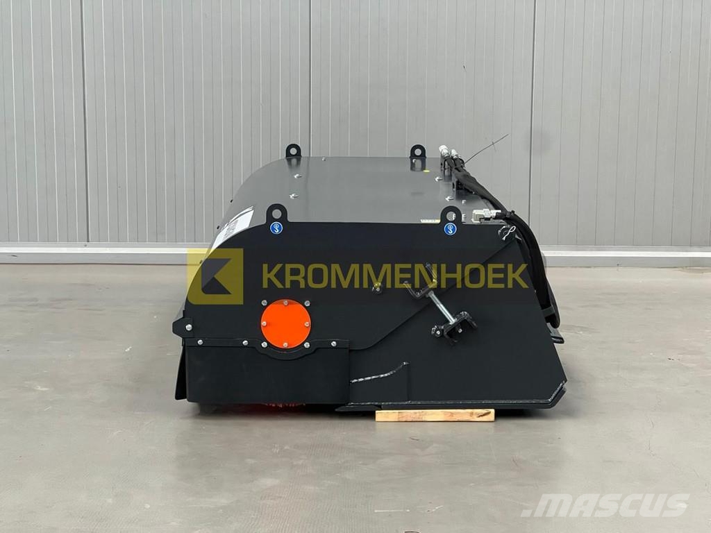 Bobcat Cangini SPZ210 2100 mm Sweeper bucket Børster