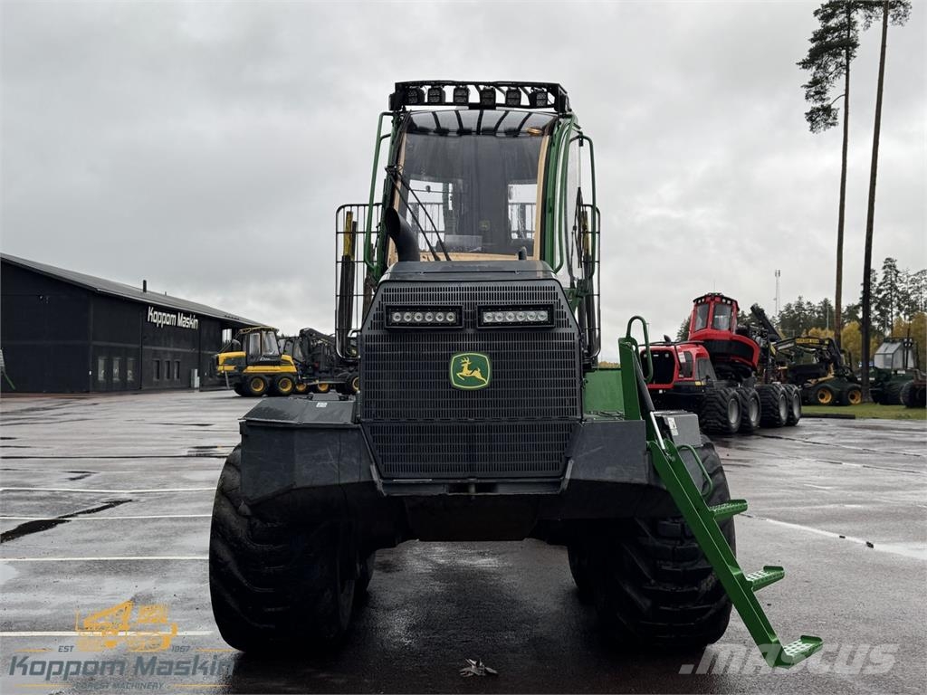 John Deere 1010G Forwardery