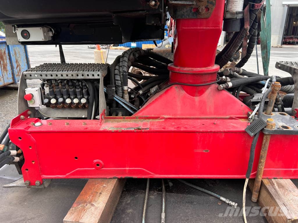 Kesla 2117T Timber cranes