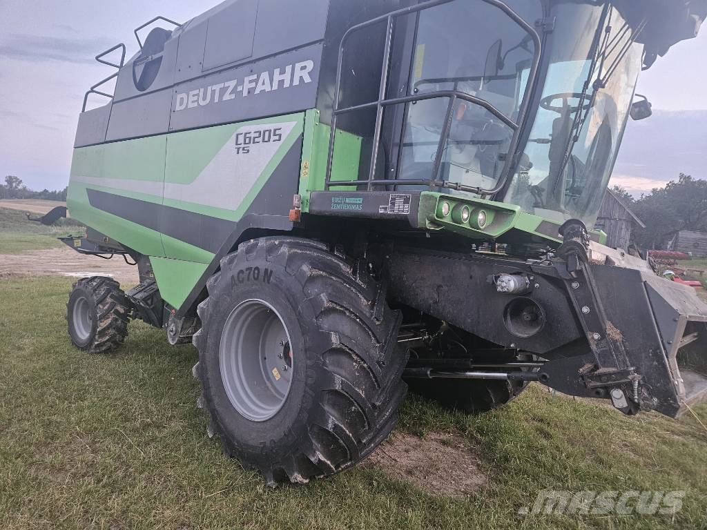 Deutz-Fahr C 6205 Kombajni