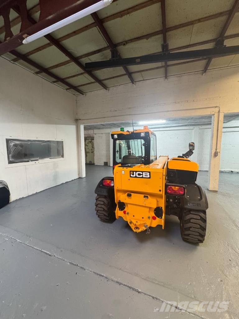 JCB 525-60 Teleskoplæssere