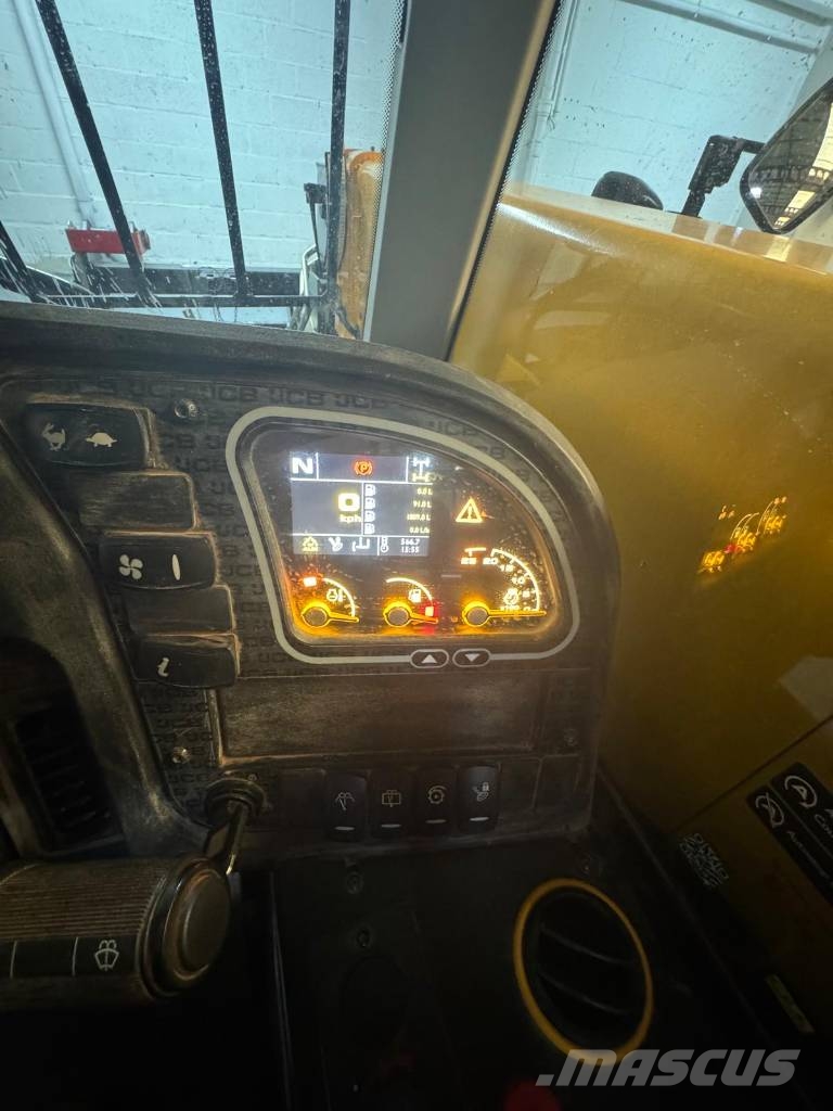 JCB 525-60 Teleskoplæssere
