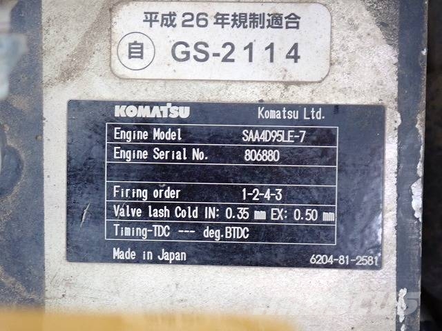 Komatsu PC138US-11 Raupenbagger