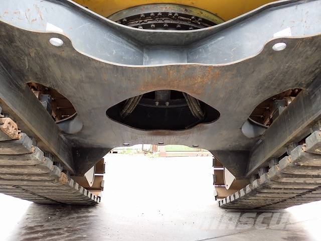 Komatsu PC138US-11 Raupenbagger