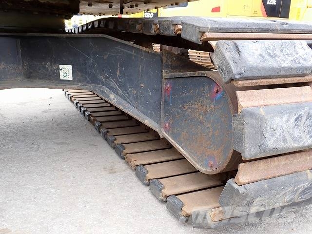 Komatsu PC138US-11 Raupenbagger
