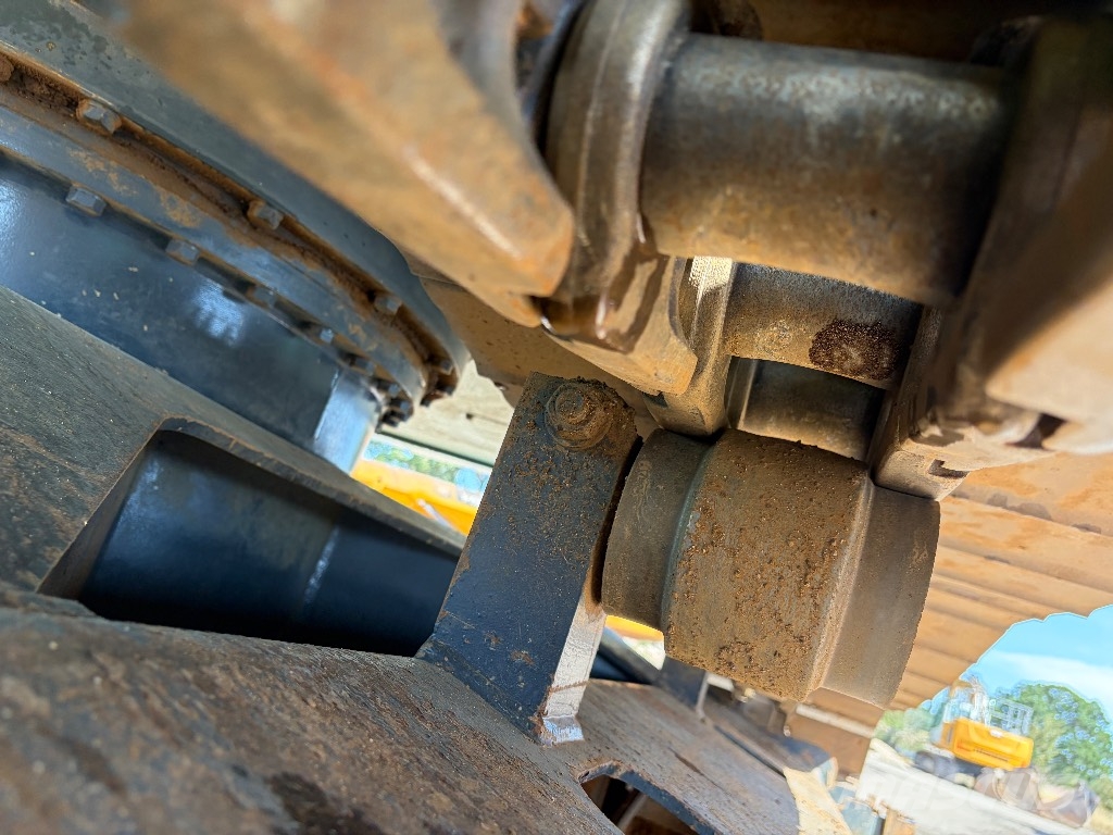 Kobelco SK 230 SR LC-5 履带挖掘机