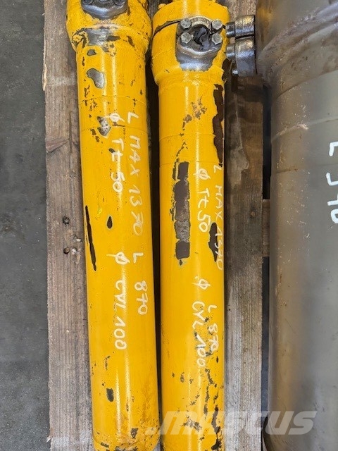 Volvo L 120 E USED HYDRAULIC CYLINDER COMPLET 油壓