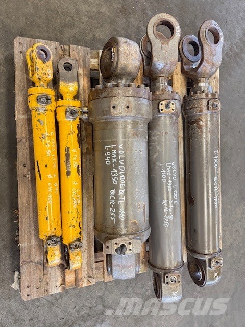 Volvo L 120 E USED HYDRAULIC CYLINDER COMPLET 油壓