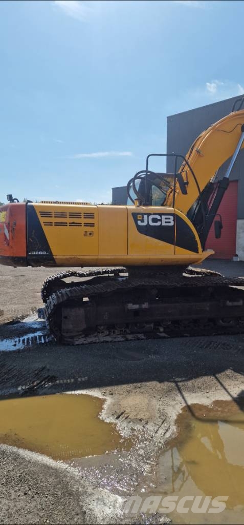 JCB JS 260 LC حفارات زحافة