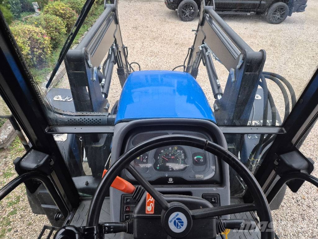 New Holland TL 90 Tractors