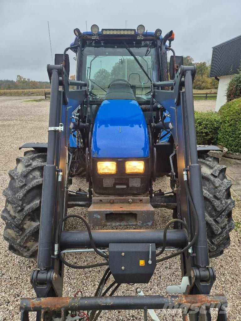 New Holland TL 90 Tractors
