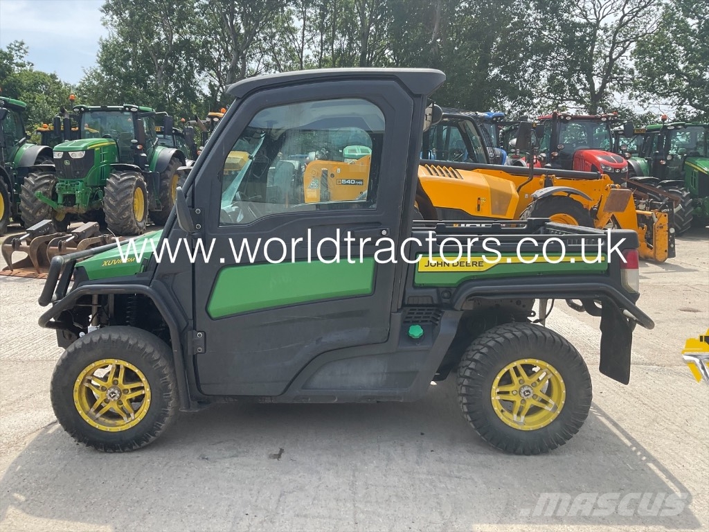 John Deere GATOR XUV 865M UTVs