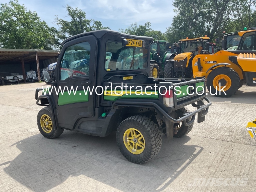 John Deere GATOR XUV 865M UTVs