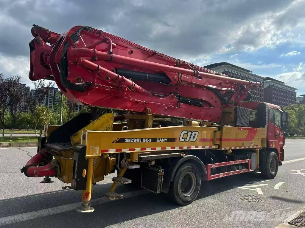Sany SYM 5230 THB Vinssit, nostolaitteet ja materiaalinostimet