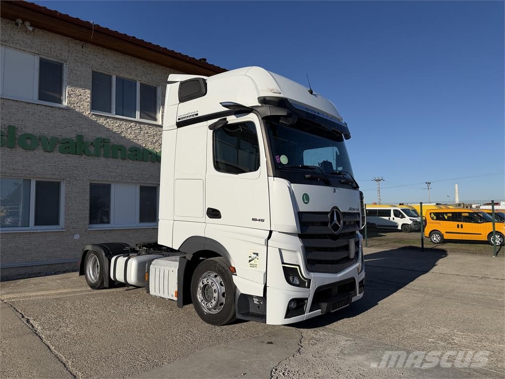 Mercedes-Benz Actros VIN 277 Vilcēji