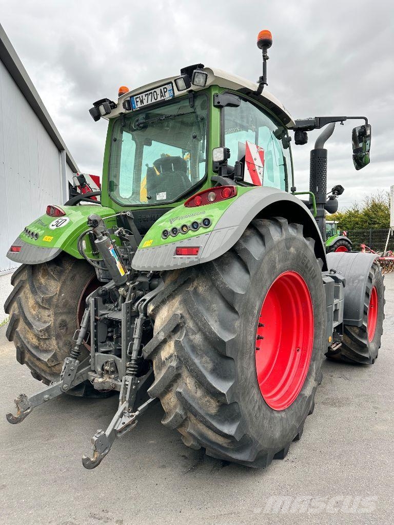 Fendt 724 VARIO PROFI + S4 Tractors