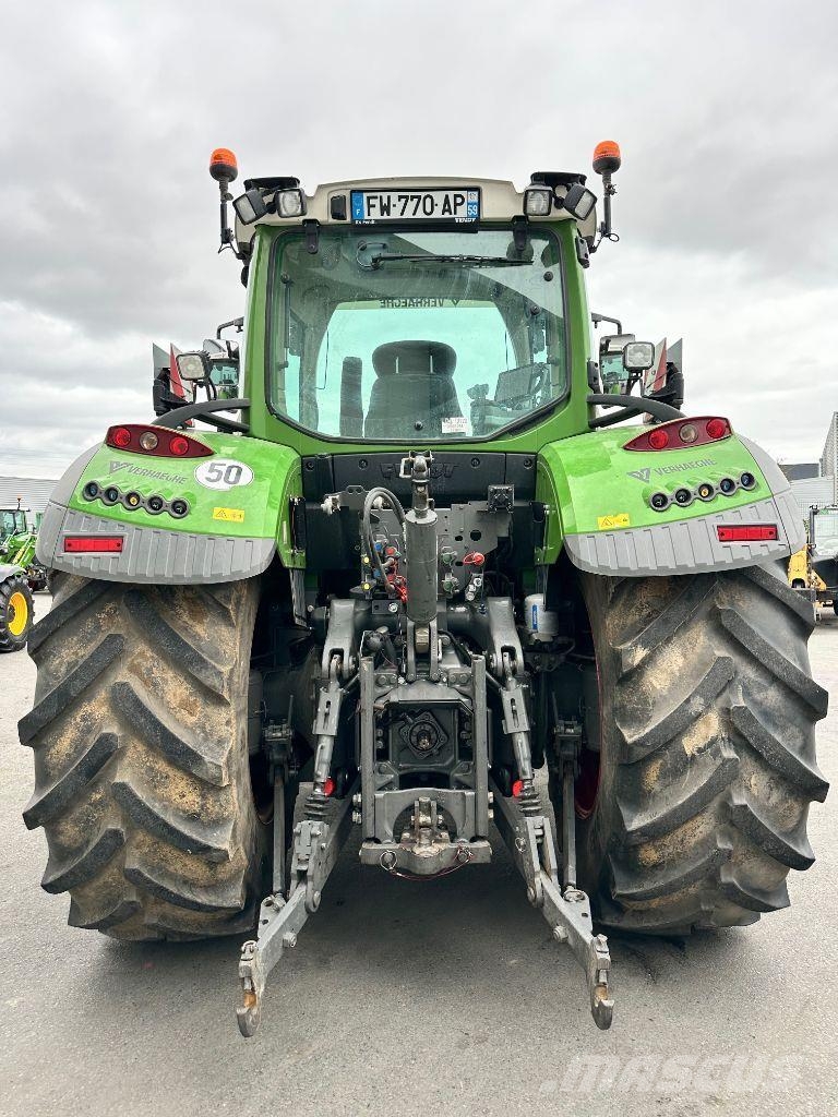 Fendt 724 VARIO PROFI + S4 Tractoren