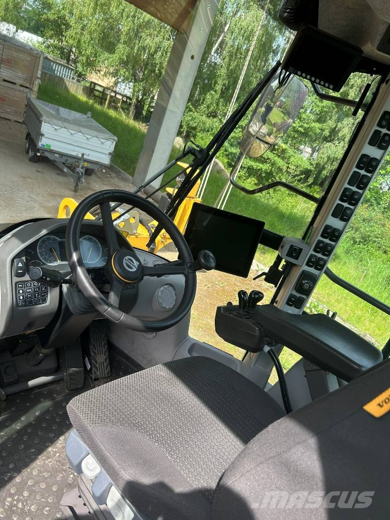 Volvo L 110 H Wielladers