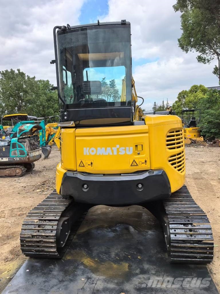 Komatsu PC 50 MR 小型挖掘机