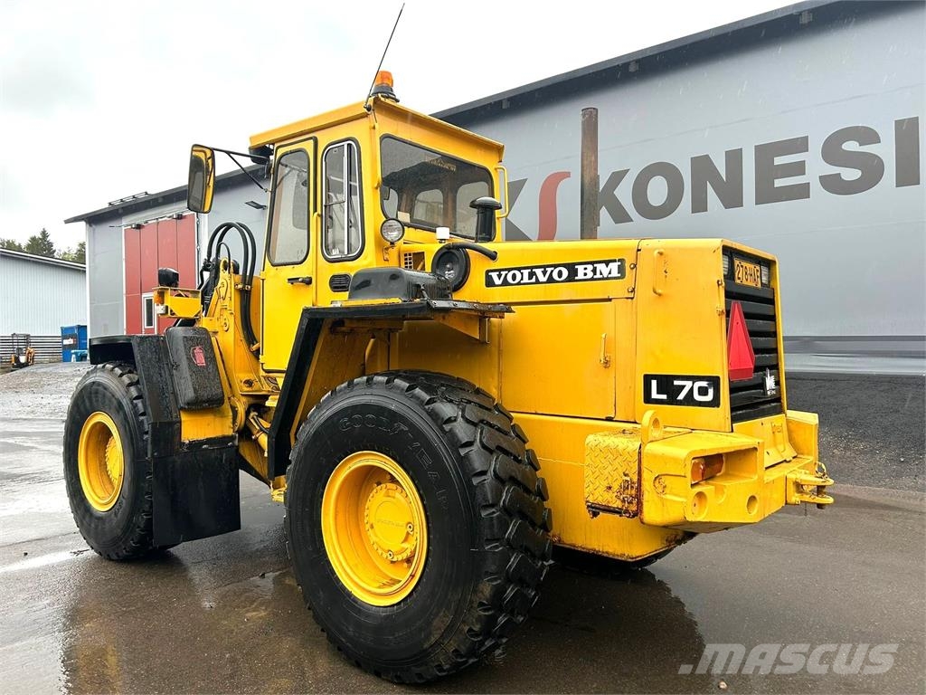 Volvo L70 HYVÄT RENKAAT Cargadoras sobre ruedas