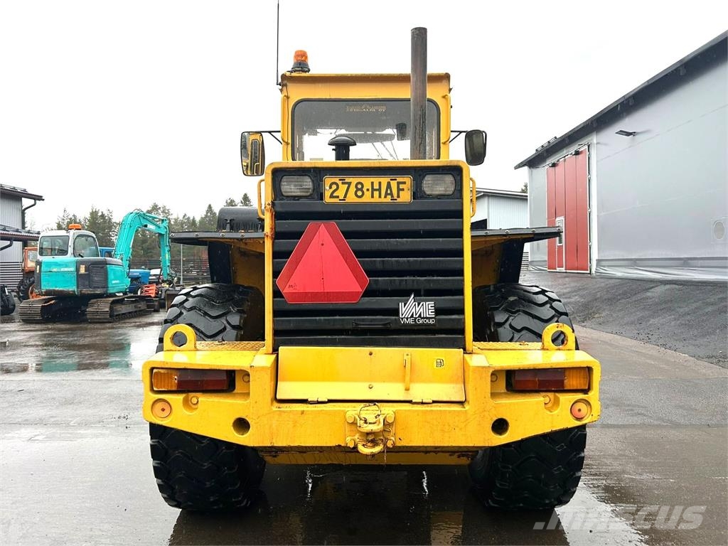 Volvo L70 HYVÄT RENKAAT Cargadoras sobre ruedas