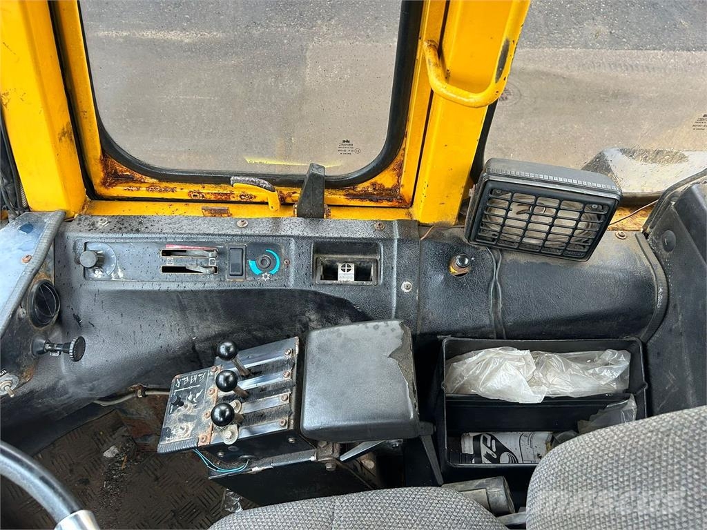 Volvo L70 HYVÄT RENKAAT Cargadoras sobre ruedas