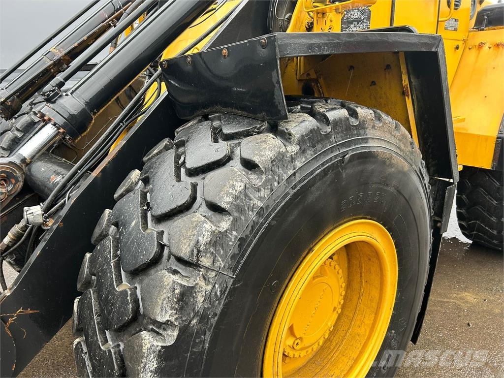 Volvo L70 HYVÄT RENKAAT Cargadoras sobre ruedas