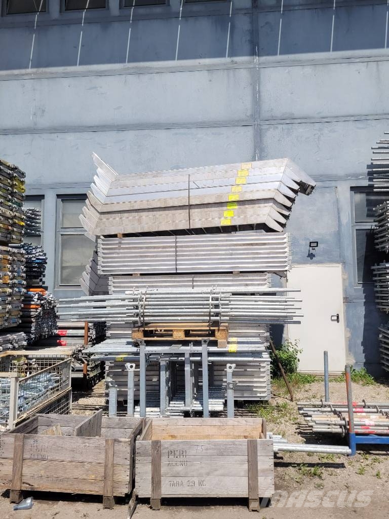 Peri Up Easy Scaffolding with %55 Discount Ліси будівельні, підйомники, вежі-тури