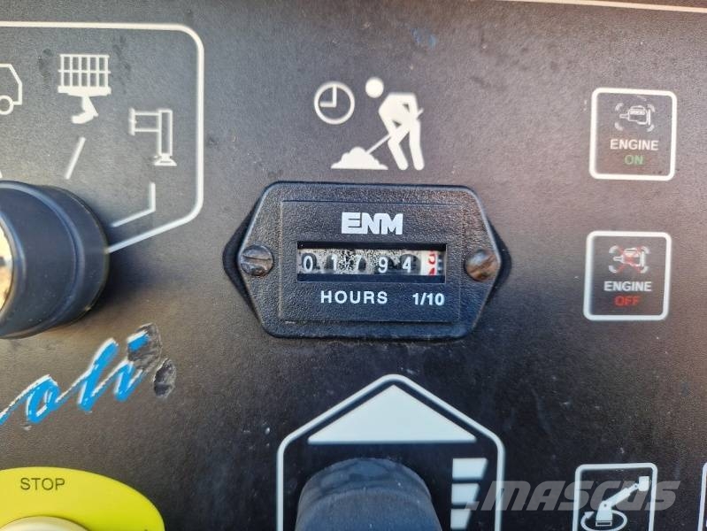 Isuzu M21 Isoli PNT200H - 20m, 230kg Avtokošare