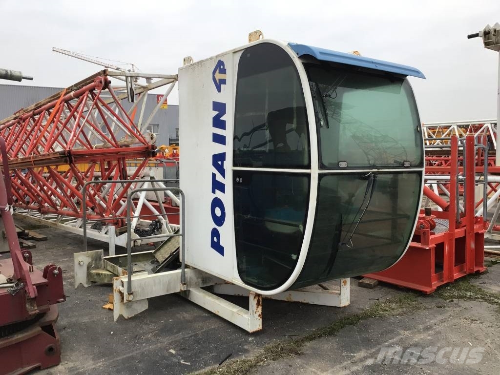 Potain MD238A J10 Bygge- og tårnkraner