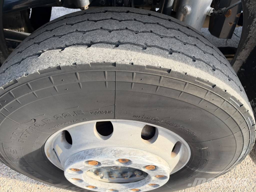 Iveco Trakker 400 Betonbiler