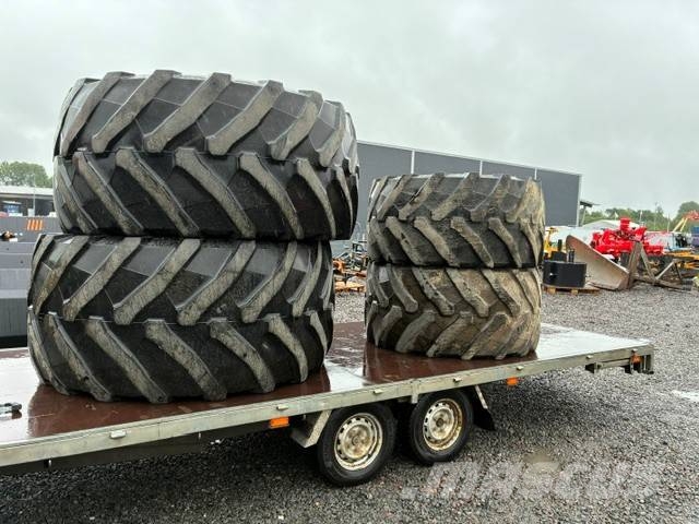 Trelleborg 2st 710/60R30, 2st 900/60R38 ملحقات أخرى للجرارات