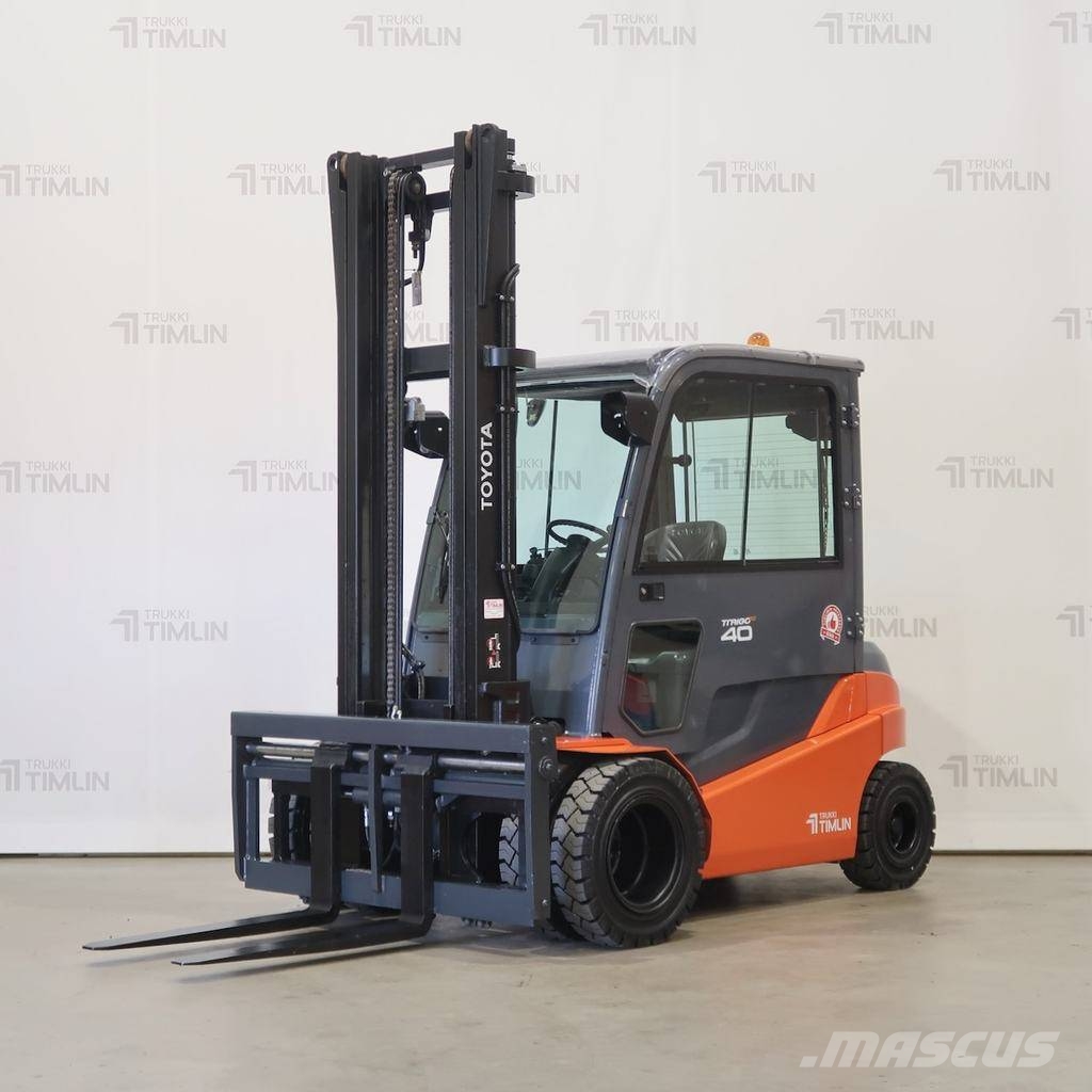 Toyota 8FBMT40, uusi akku! Elektritõstukid