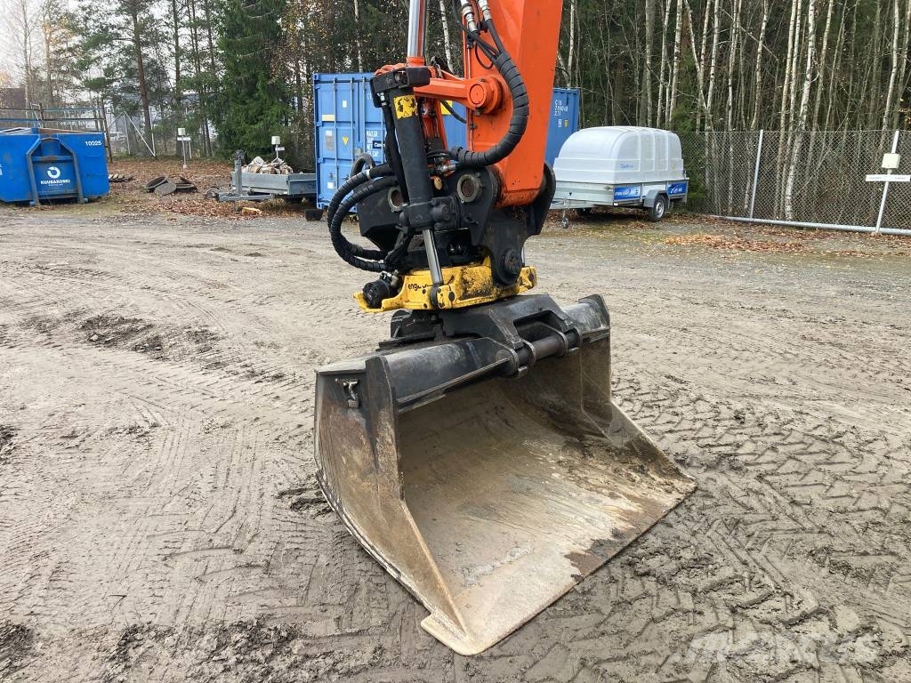 Hitachi ZX 140 W-5B Εκσκαφείς με τροχούς - λάστιχα