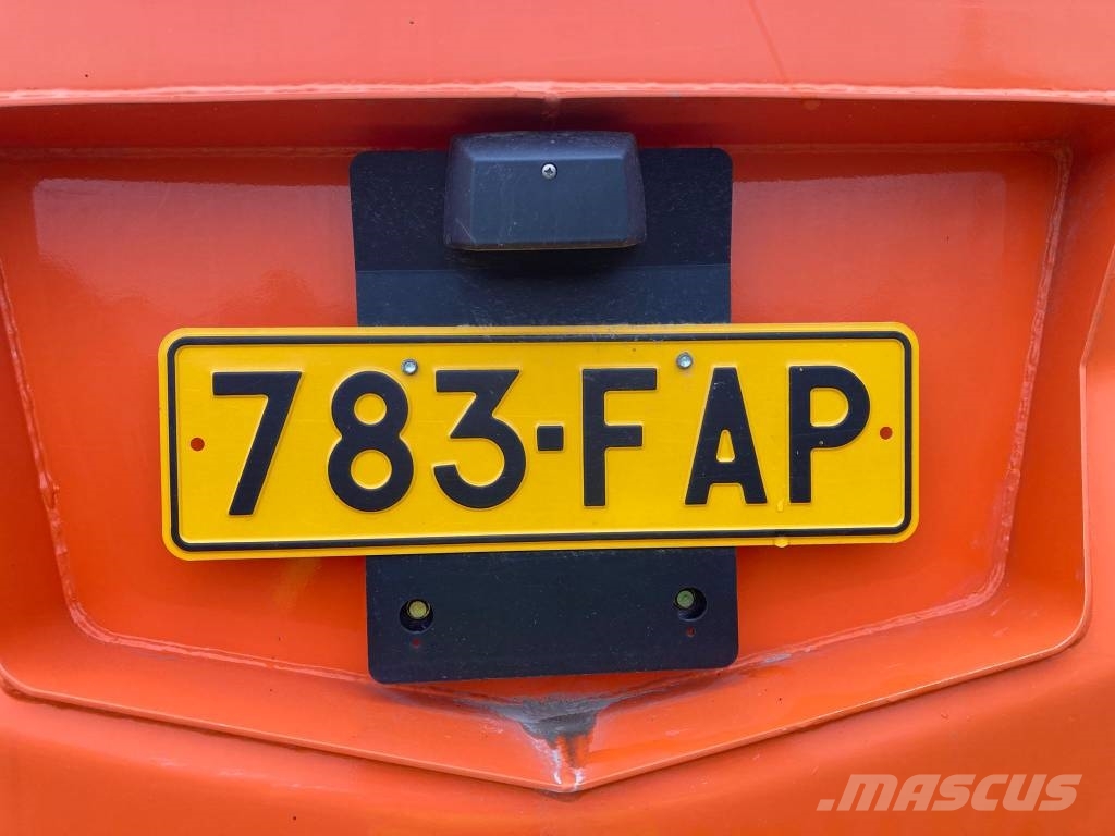 Hitachi ZX 140 W-5B Εκσκαφείς με τροχούς - λάστιχα