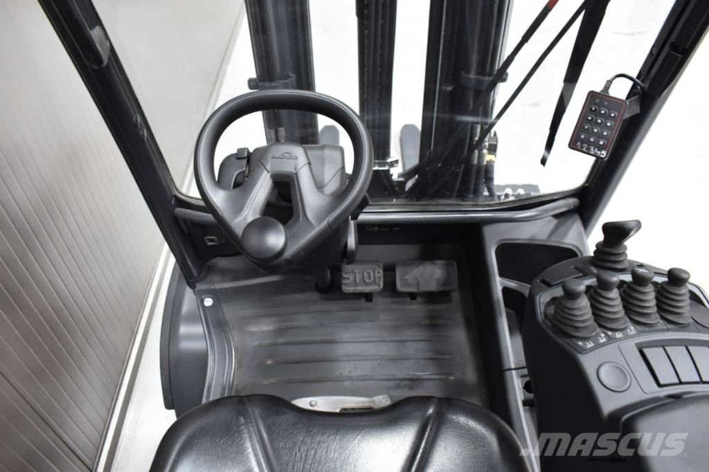 Linde H 30 T - 01 LPG forklifts