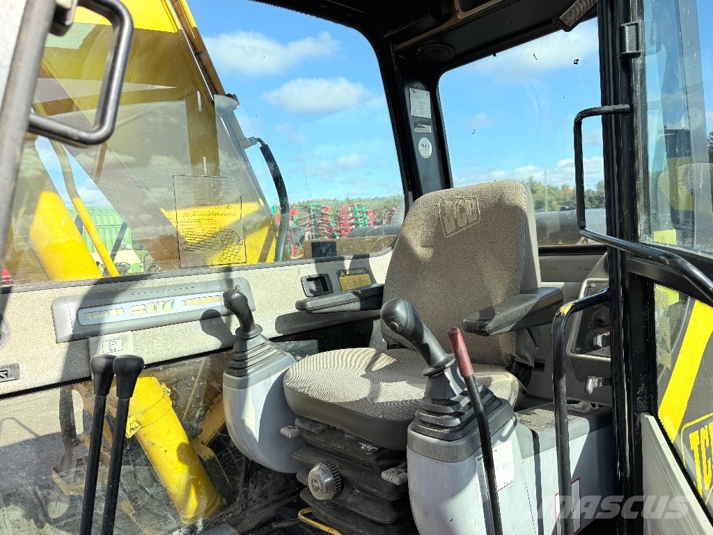 JCB JS 130 900band Rupsgraafmachines