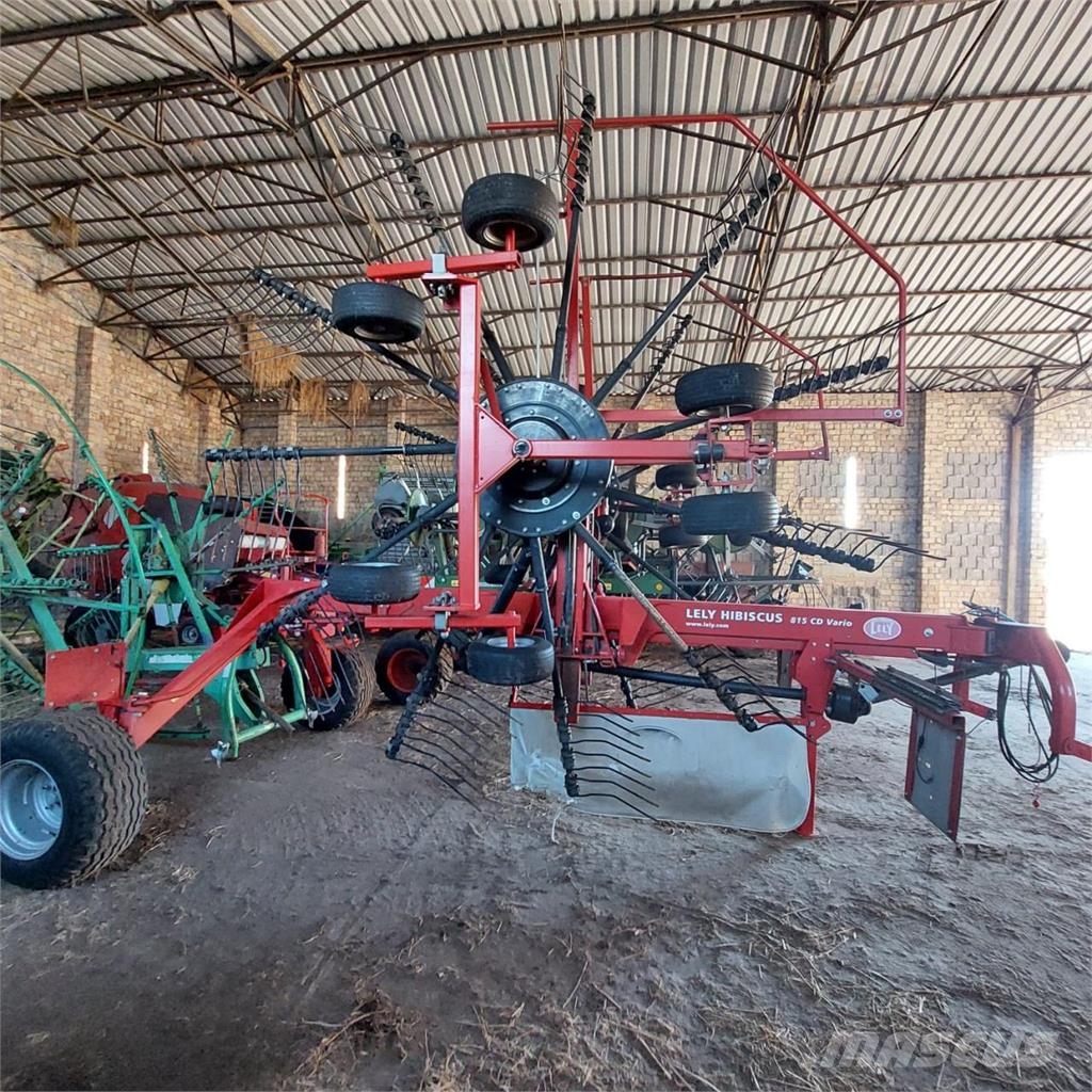 Lely Hibiscus 815 CD Vario Windrowers