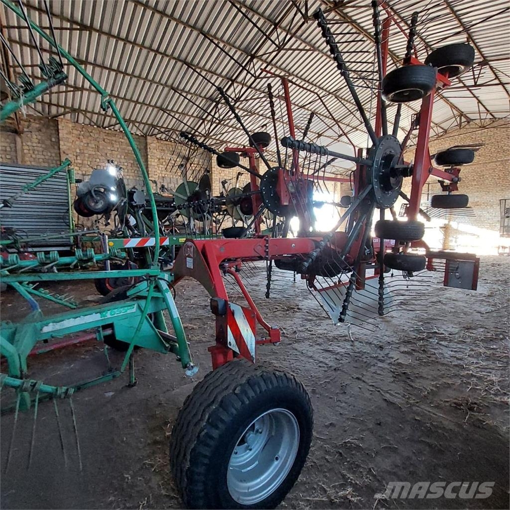 Lely Hibiscus 815 CD Vario Windrowers