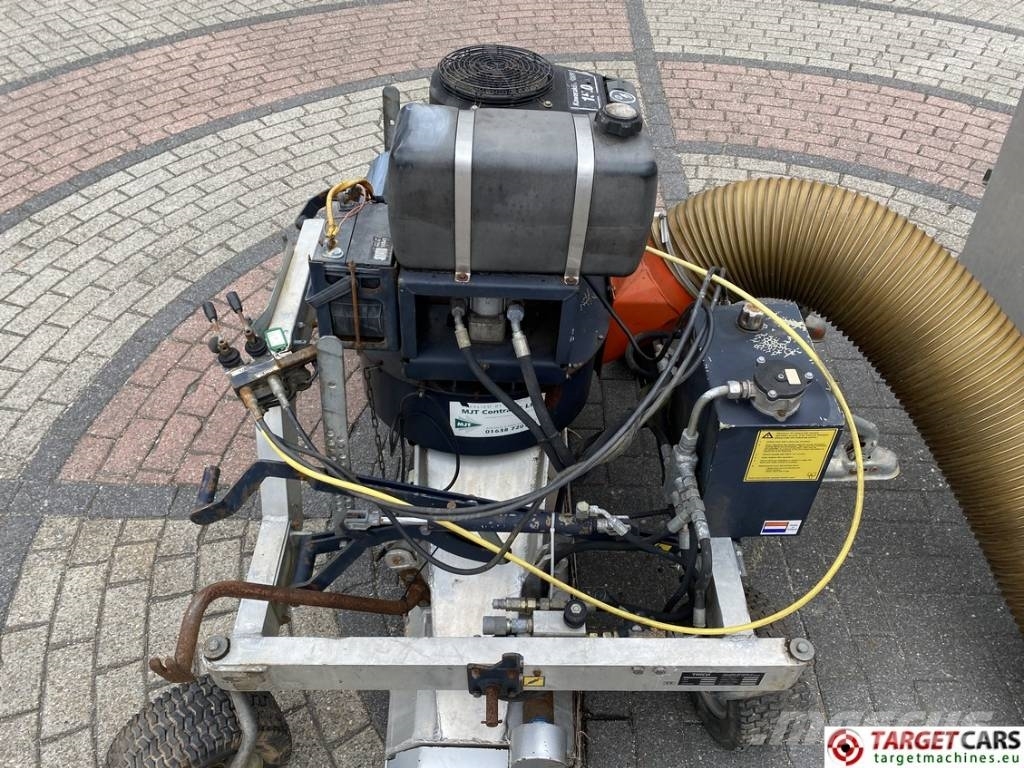 Trilo SF150 Leaf Vacuum Sweeper Unit Šlavimo technika