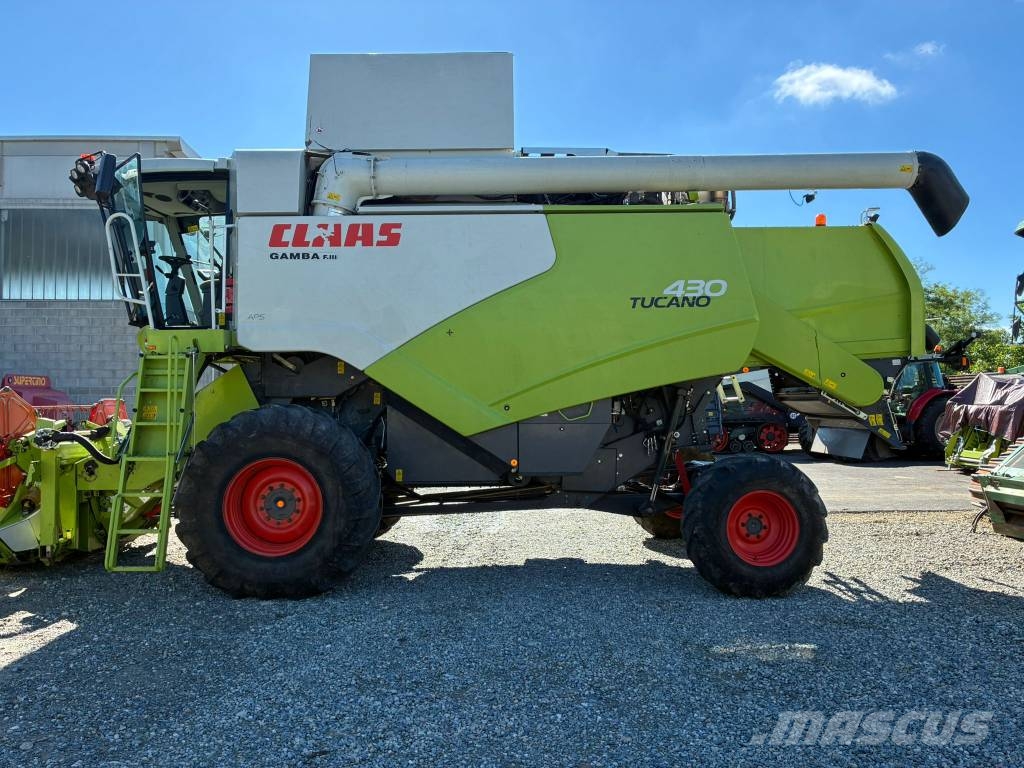 CLAAS TUCANO 430 MONTANA 4 Kombajni