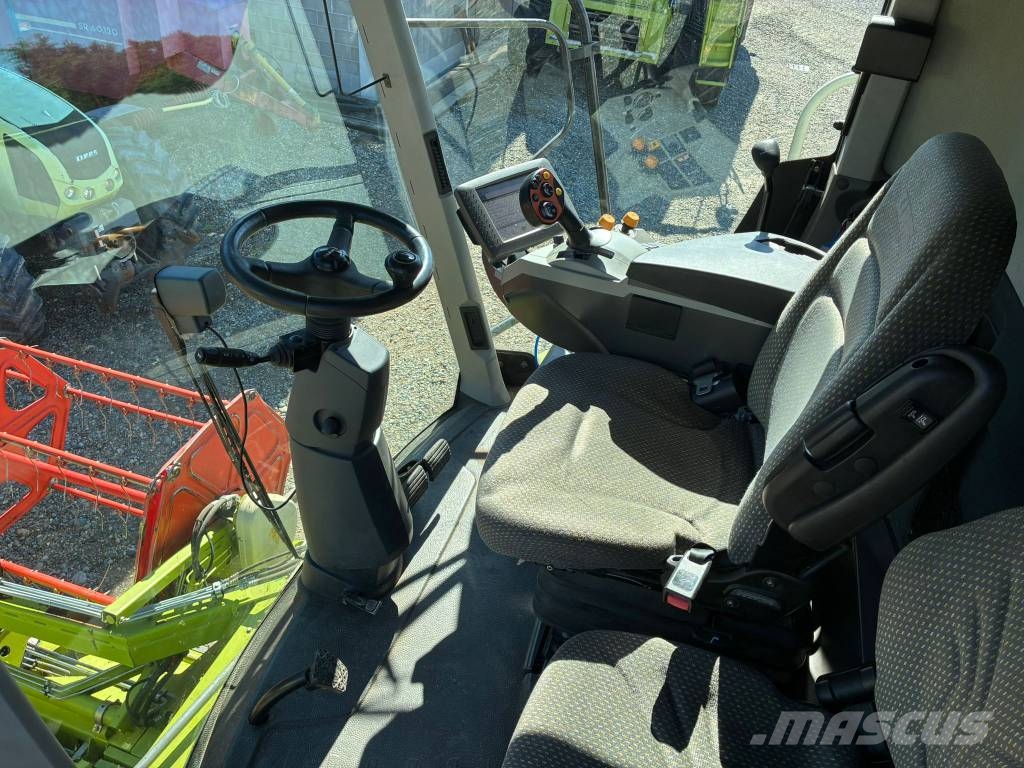 CLAAS TUCANO 430 MONTANA 4 Kombajni