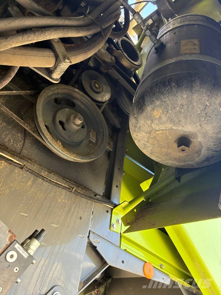 CLAAS TUCANO 430 MONTANA 4 Kombajni