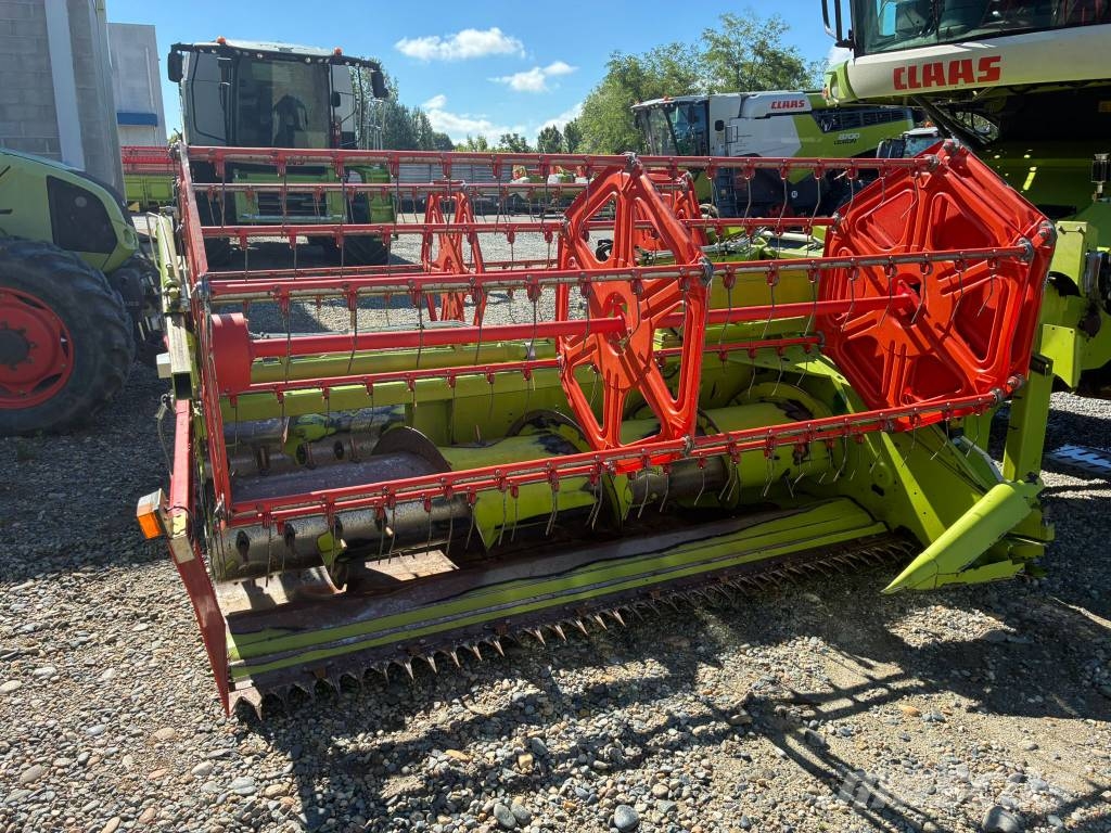 CLAAS TUCANO 430 MONTANA 4 Kombajni