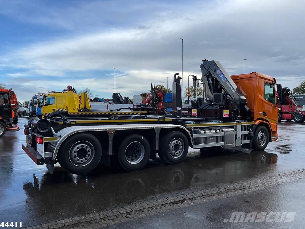 DAF FAQ XD 450 8x2 Euro 6 HMF 28 Tonmeter laadkraan Rol kiper kamioni sa kukom za podizanje tereta