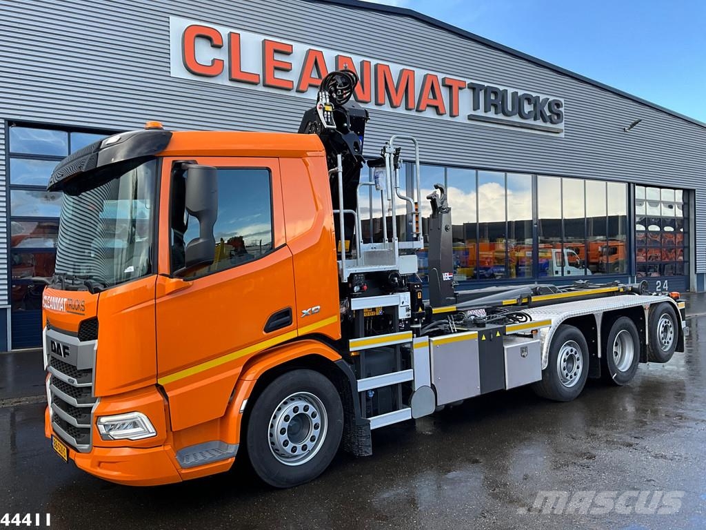 DAF FAQ XD 450 8x2 Euro 6 HMF 28 Tonmeter laadkraan Abrollkipper