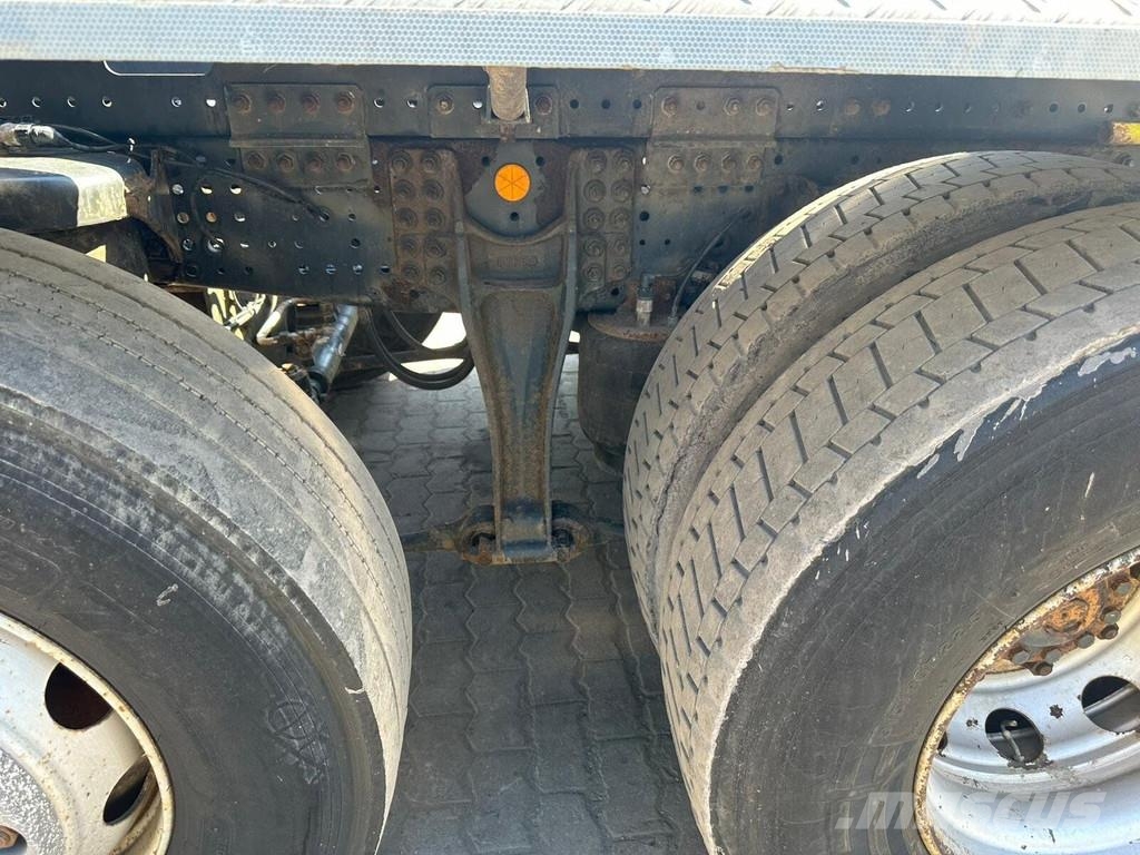 Iveco Magirus AT 260 Lastväxlare/Krokbilar