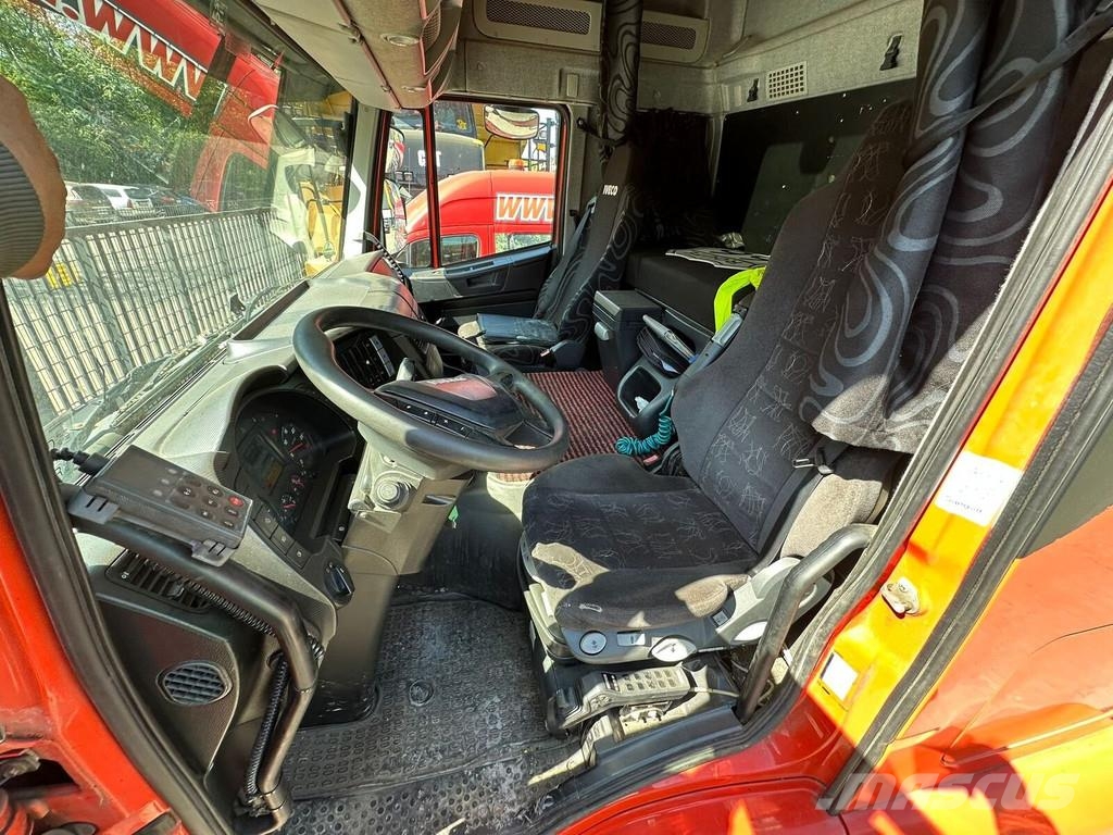 Iveco Magirus AT 260 Lastväxlare/Krokbilar