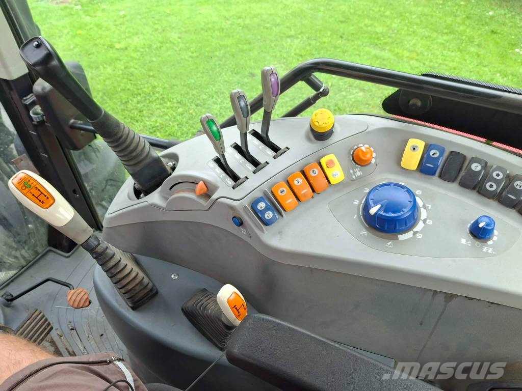 McCormick X 6.440 الجرارات